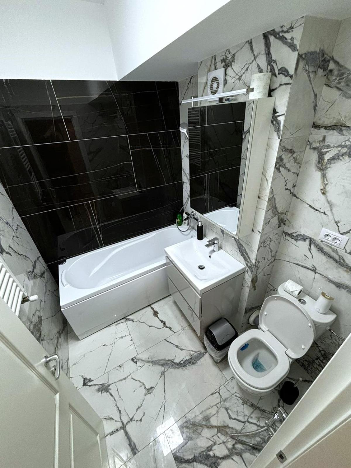 Sky View - Free Parking Apartamento Iasi Exterior foto
