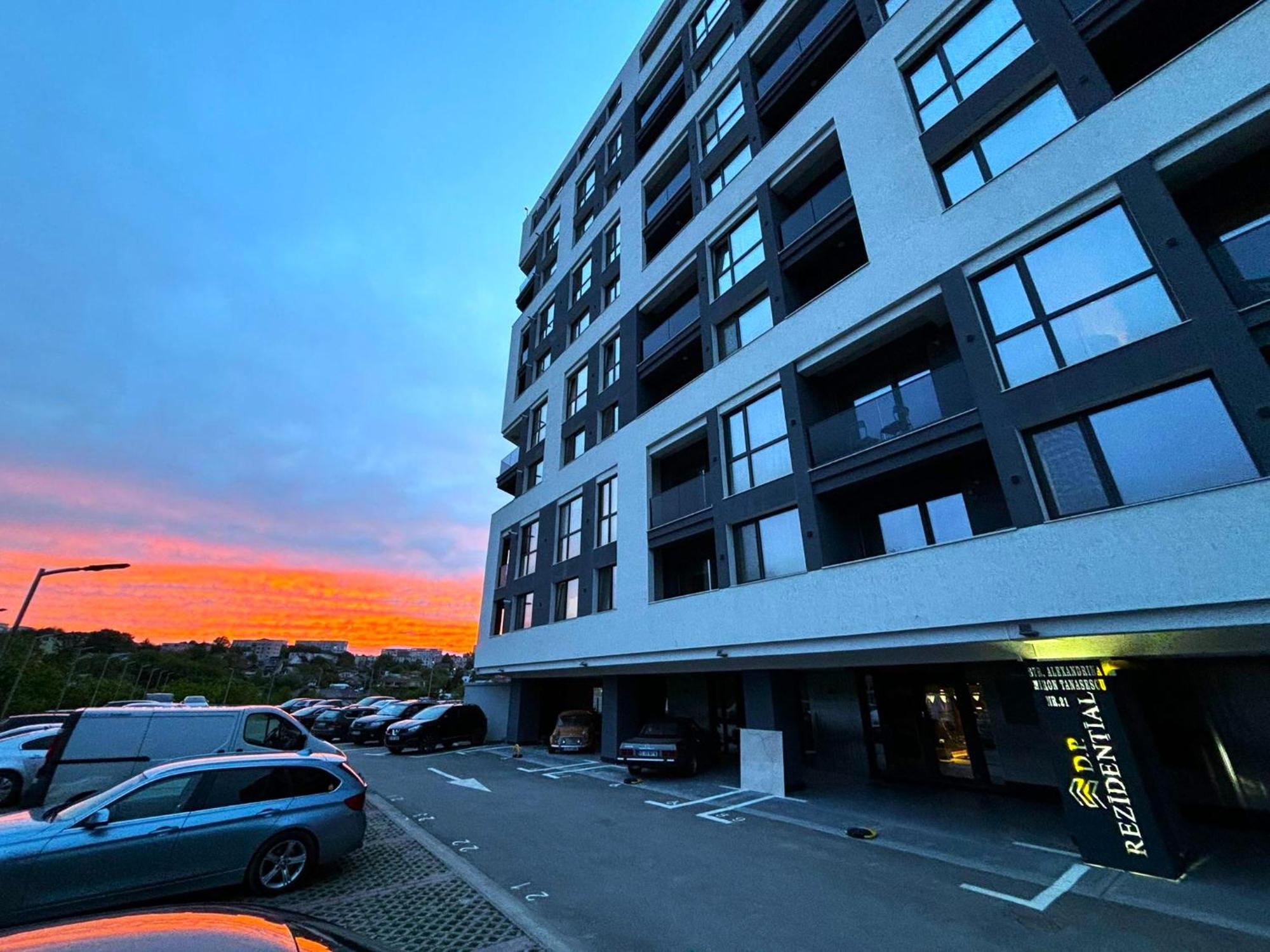 Sky View - Free Parking Apartamento Iasi Exterior foto