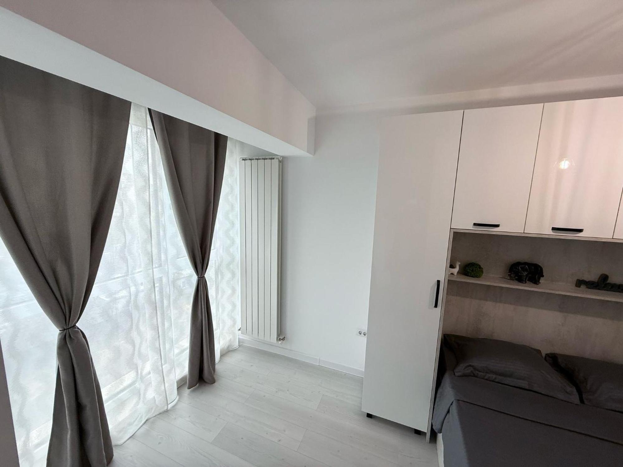 Sky View - Free Parking Apartamento Iasi Exterior foto